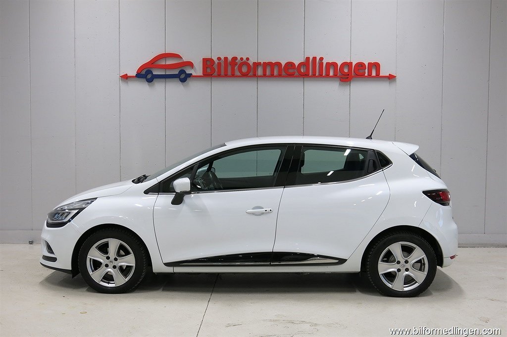 Renault Clio 0.9 TCe 90hk Intens V-Hjul Navi Kamera