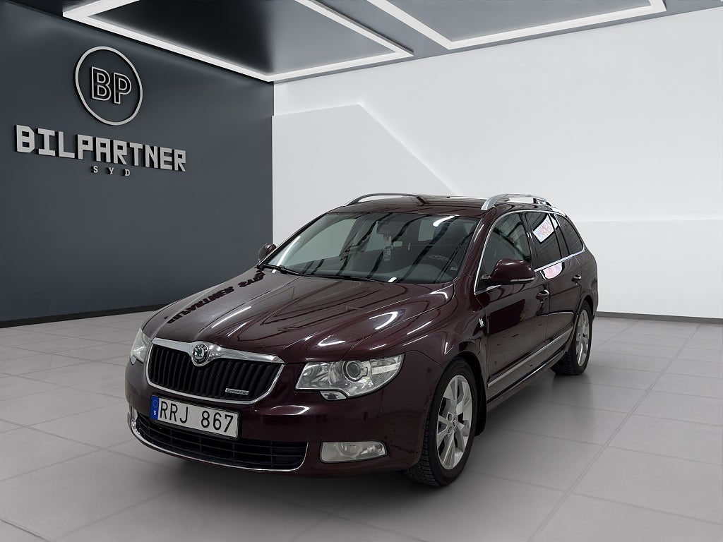 Skoda Superb Kombi 1.6 TDI Elegance/Ränta 1.95%