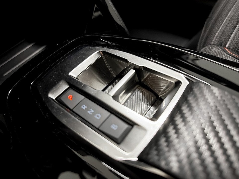 Bild på Peugeot E-208 Active Pack 50kWh 136hk Aut - CARPLAY, BACKSENSORER