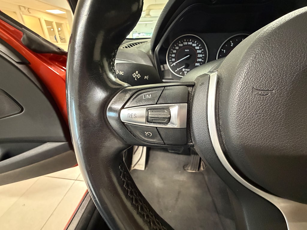 BMW 118d 5-dörrars Steptronic M Sport Automat,SoV Hjul thumbnail
