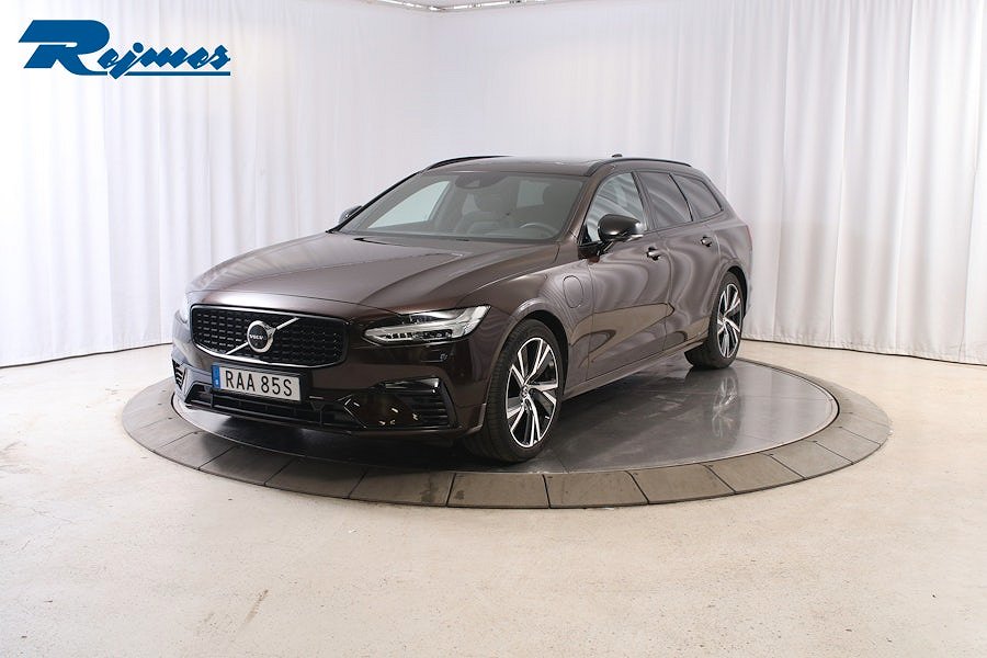 Volvo V90 Recharge T8 R-Design