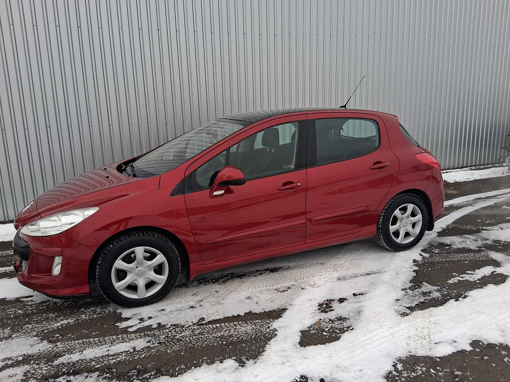 Peugeot 308 5-dörrar 1.6 HDi FAP EGS automat