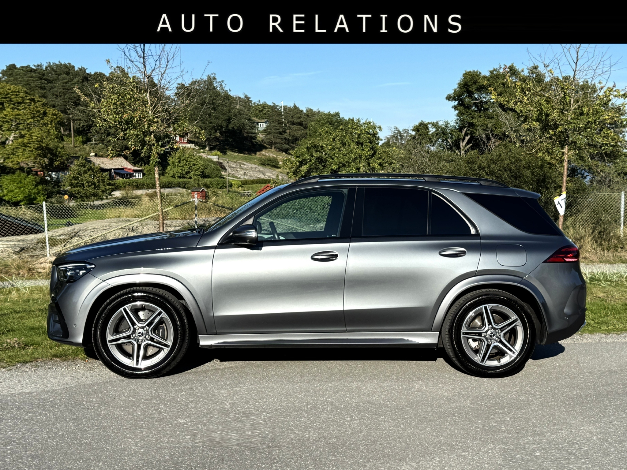 Mercedes-Benz GLE 2024, photo 3/21