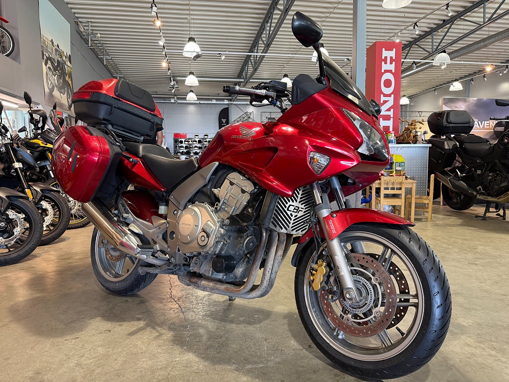 Honda CBF1000A 