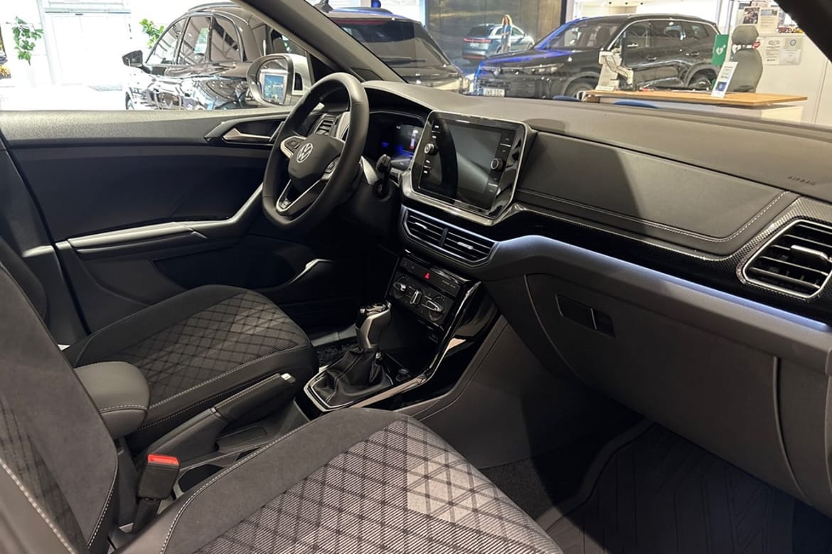 Volkswagen T-Cross 1.0 R-L G 085 TSI D7F 2027, kuva 6/10