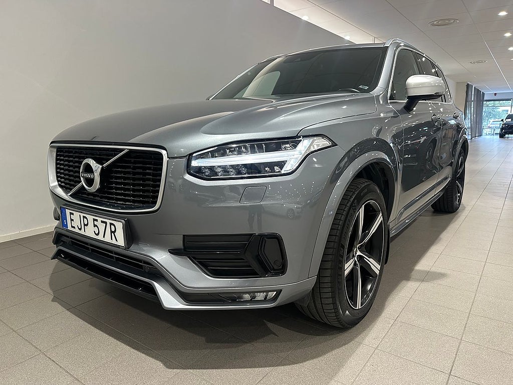 Volvo XC90 T5 AWD R-Design 7-säten / Navigation / Backkam...