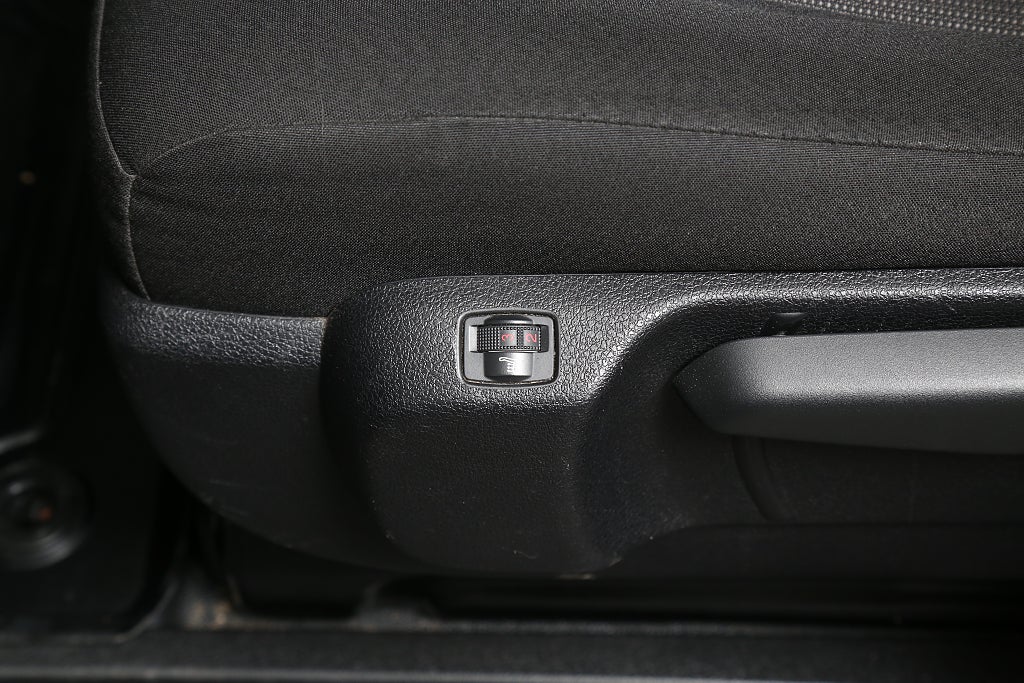 Toyota Proace Verso 2,0 D-4D 144hk Aut 9-sits Värmare Drag Leasbar 2023