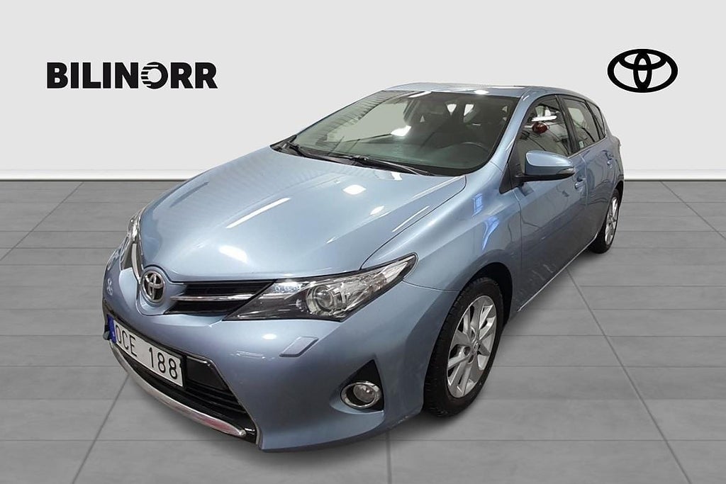 Toyota Auris 1.6 5-D MAN ACTIVE V-HJUL