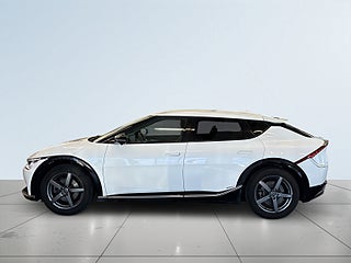 Kia EV6 77.4 kWh S&V-hjul/360/Carplay/Skinn/Drag/VentStolar – bild 4
