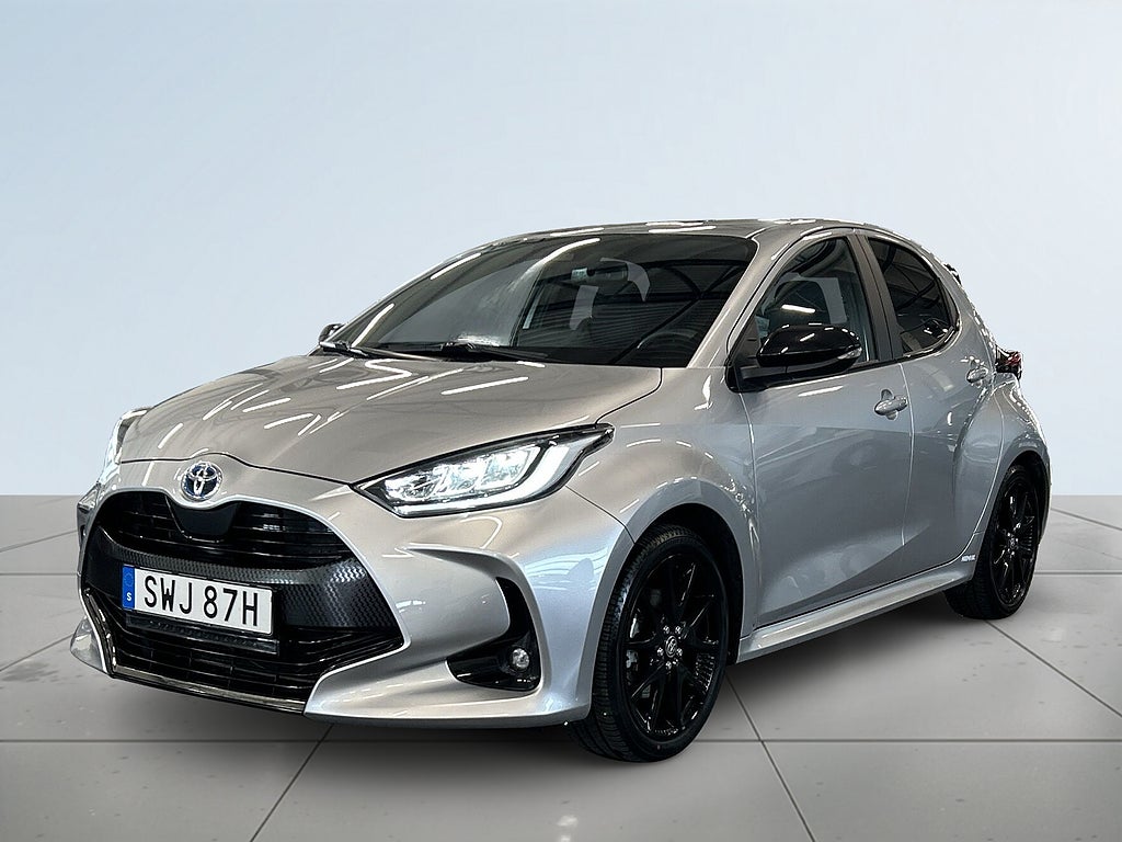 Toyota Yaris Hybrid CVT S&V-hjul/Kamera/Carplay/Cockpit/A.d Fart