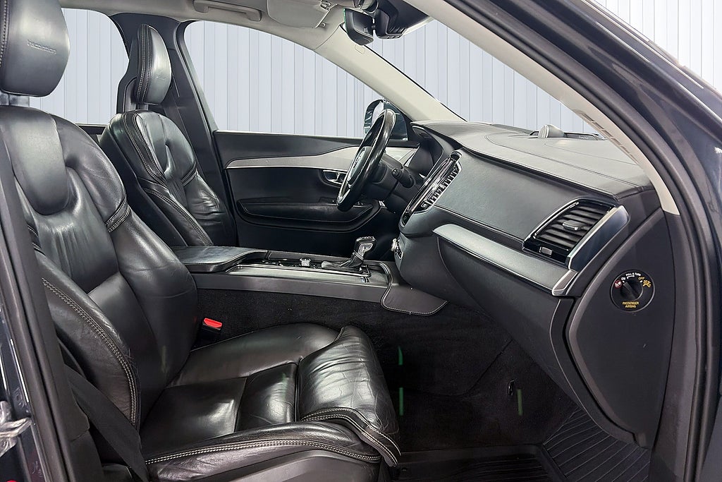 Volvo XC90 2016