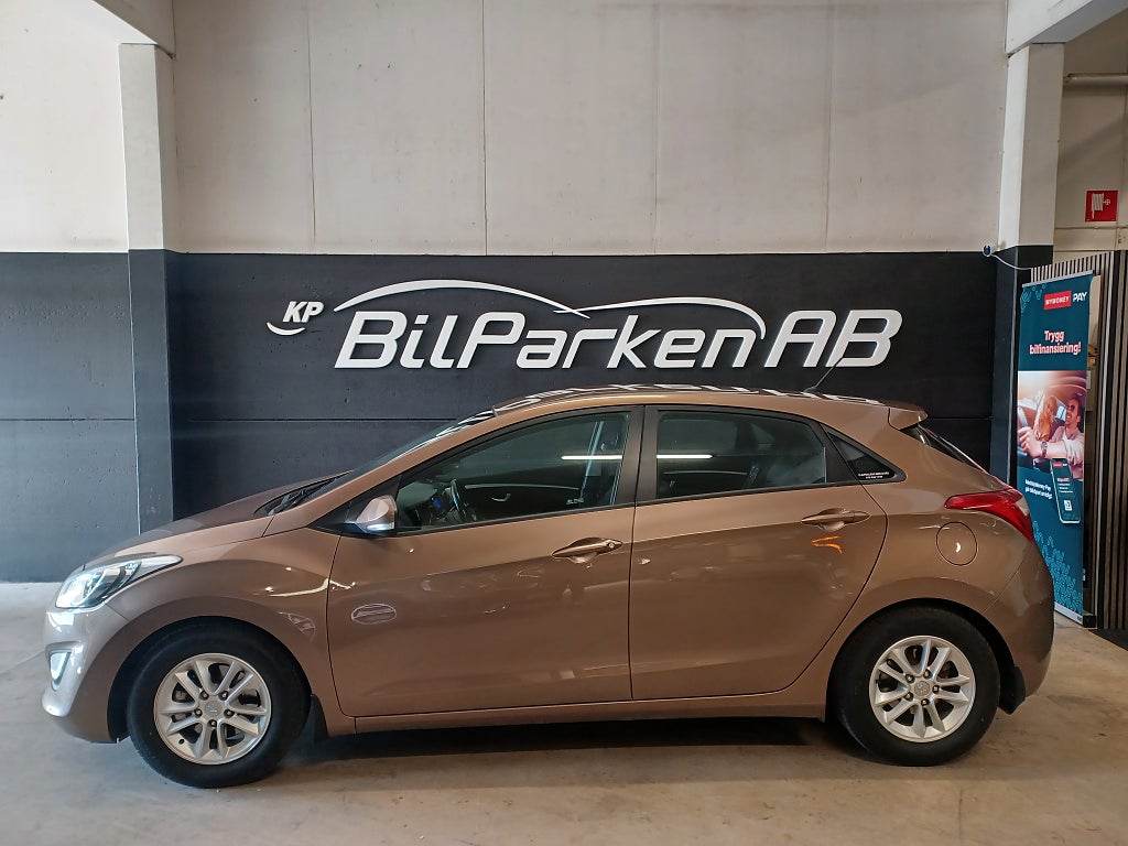 Hyundai i30 5-dörrar 1.6 CRDi Sport Euro 5