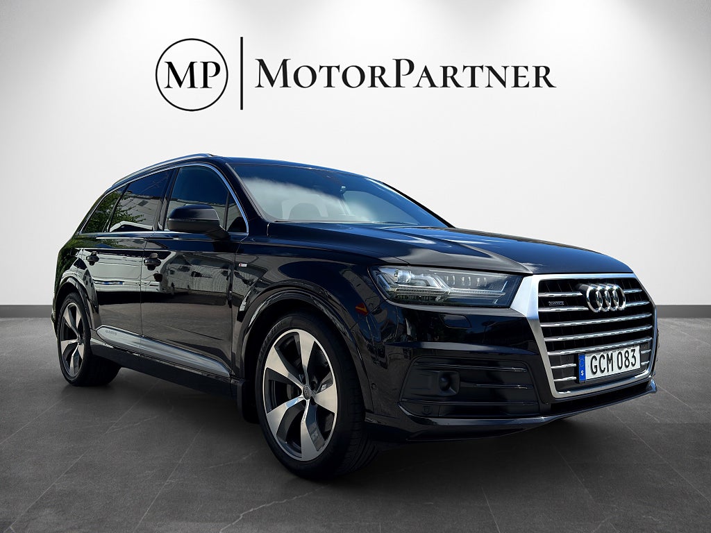Audi Q7 3.0 TDI V6 Quattro S-Line 7 Sits HuD BOSE Cockpit 272hk