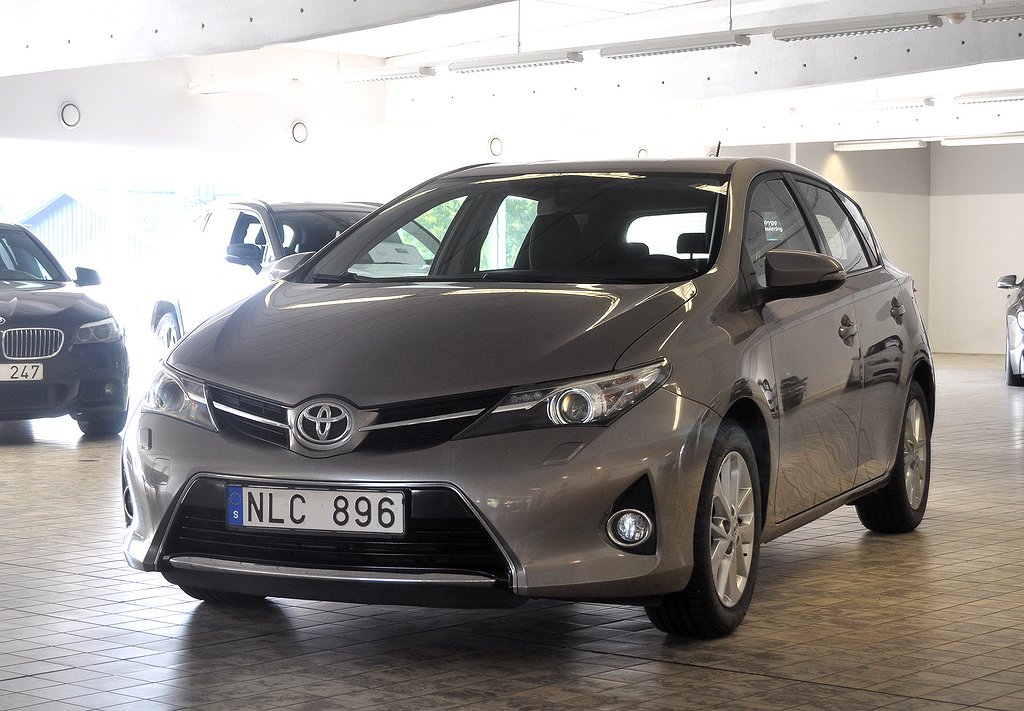 Toyota Auris 1.6 Valvematic Multidrive S Backkam Drag Euro 5