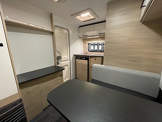 Husvagn, 1-axl Caravelair Alba 400 Style 5 av 12