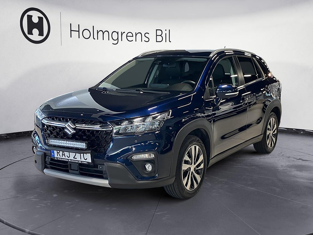 Suzuki S-Cross HEV Allgrip Servad Led-Ramp Pano Kupévärme 115hk