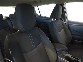 Halvkombi Nissan Leaf 9 av 22