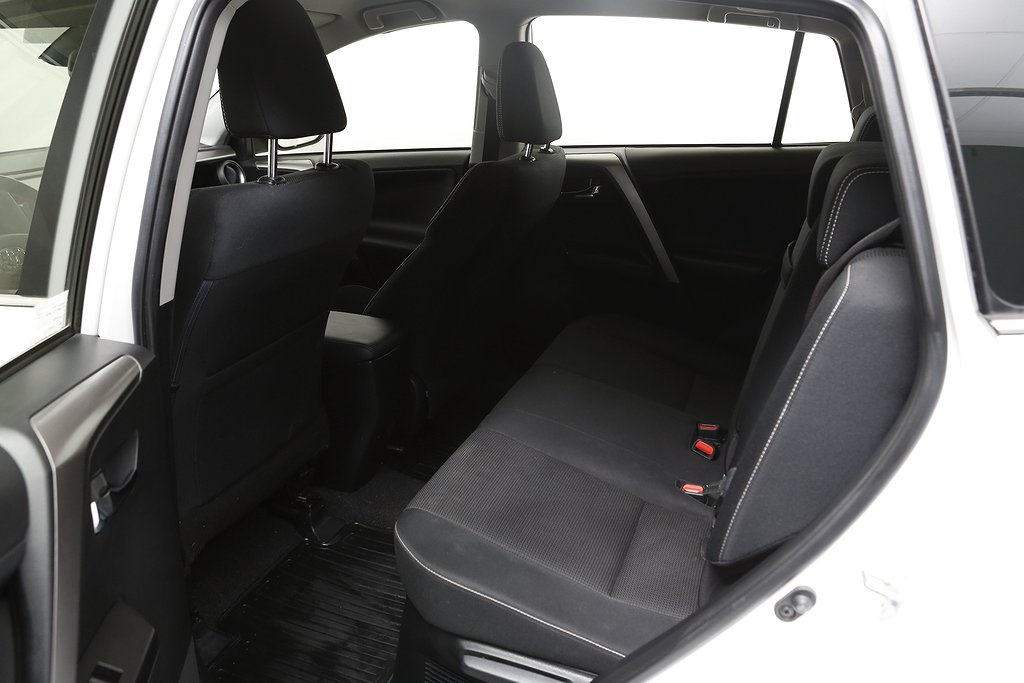 Toyota RAV4 Hybrid 2,5 197hk AWD-i E-CVT Active Aut Motorv 2018