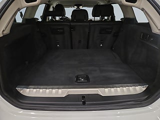 BMW 330e xDrive Touring Steptronic Sportline S&V-Hjul/Drag/MOMS – bild 12