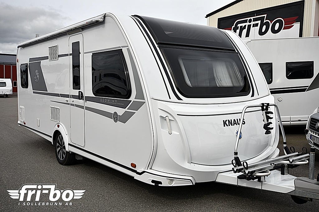 Knaus 580 UF Scandinavian Selection, Dubbelbädd