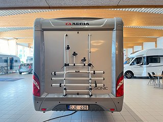 Husbil-integrerad Adria SUPER SONIC I 701 SL 4 av 19