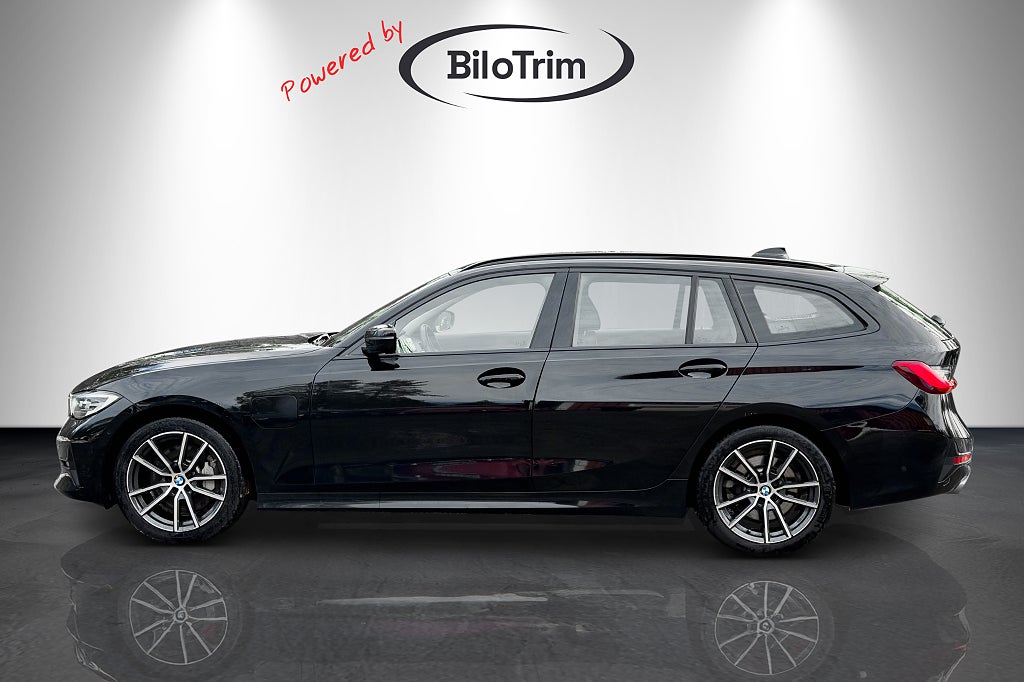 BMW 330e Touring|Drag|Värmare|CarPlay|B-kamera|Cockpit|XtraBoost
