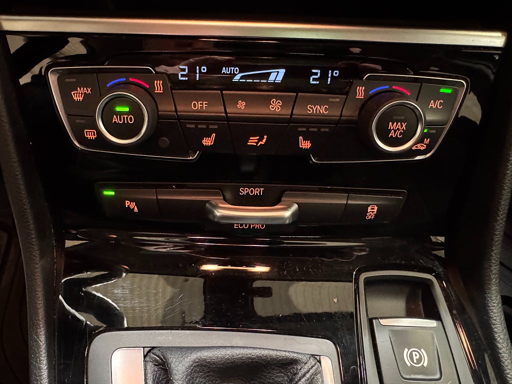 BMW 218 2015 - miniatyr 22