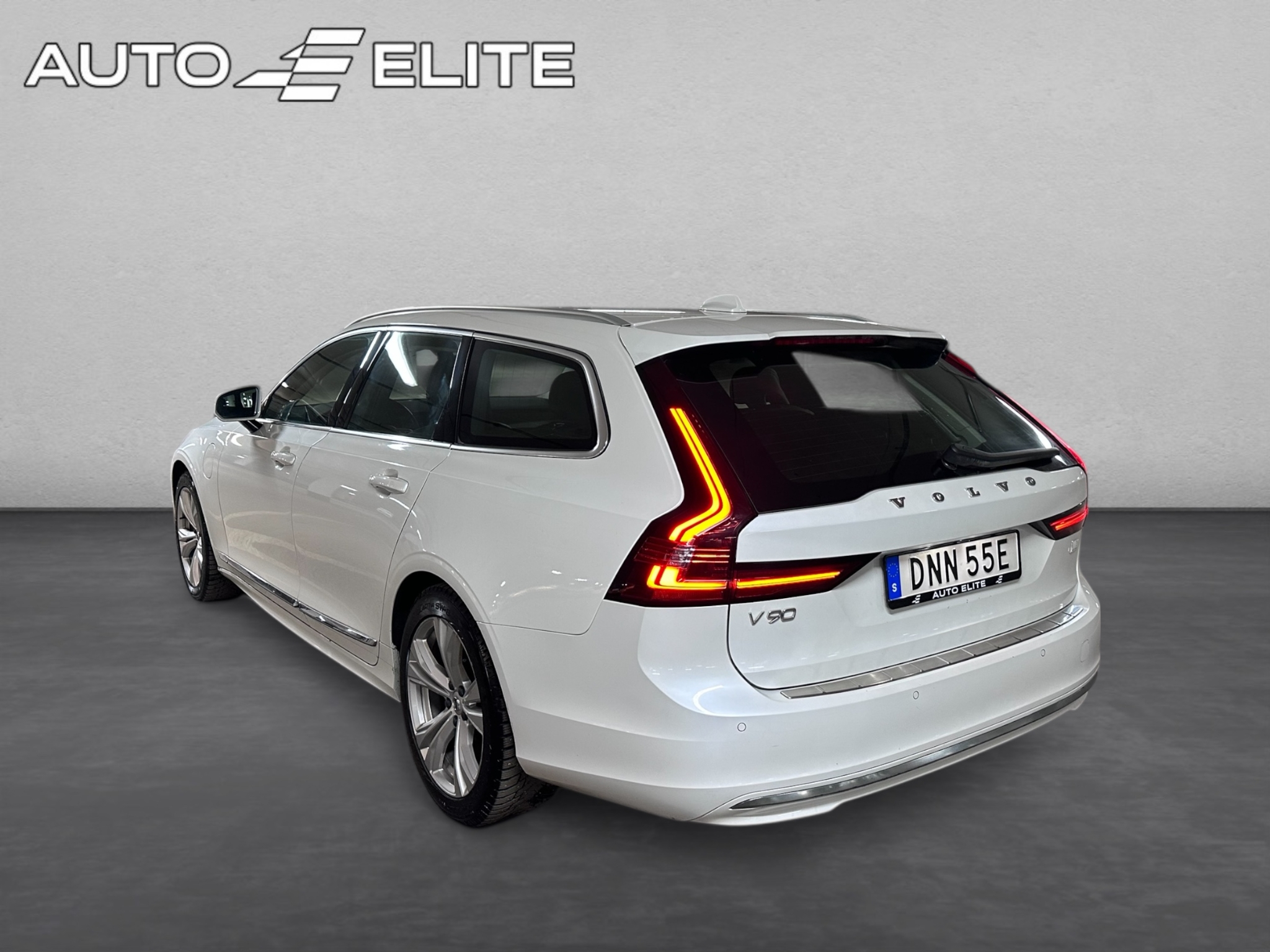Volvo V90 RECHARGE 2021, photo 5/52