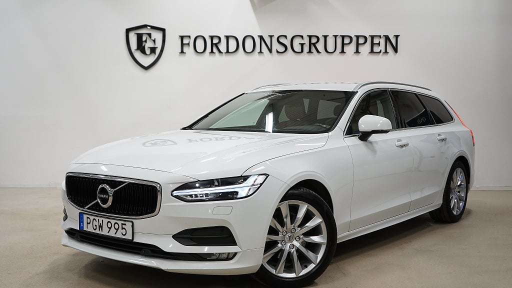 Volvo V90 D4 Momentum / Värmare / VOC / Läder