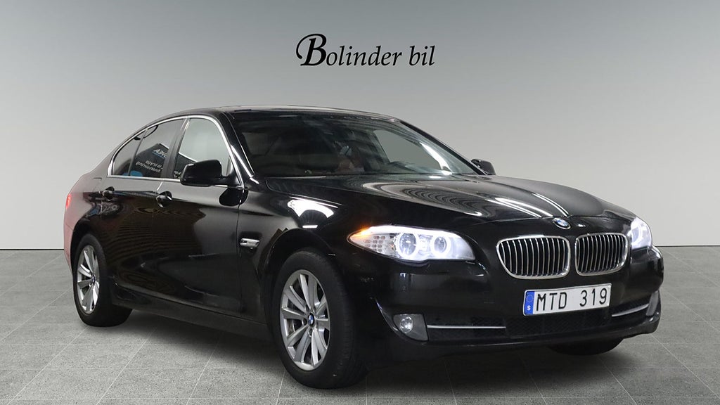 BMW 520d Sedan HEMLEV BESIKTIGAD P-SENSORER
