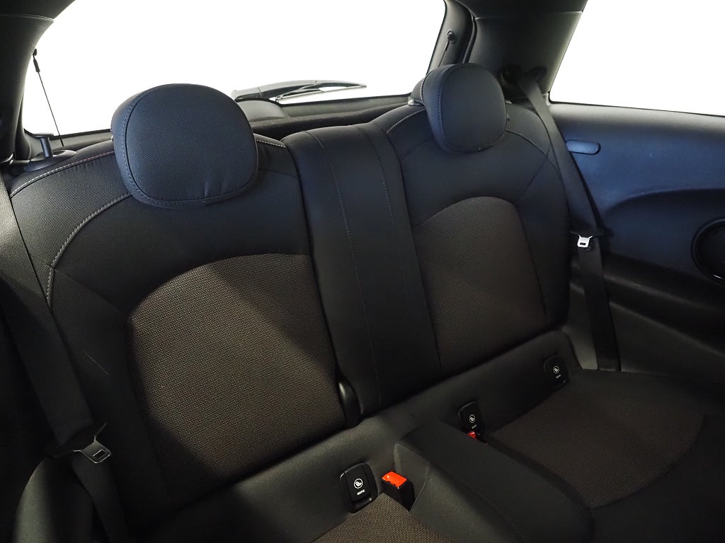 MINI Cooper 3-d DCT Automat 136hk | Pepper | Mini Visual Boost 2019