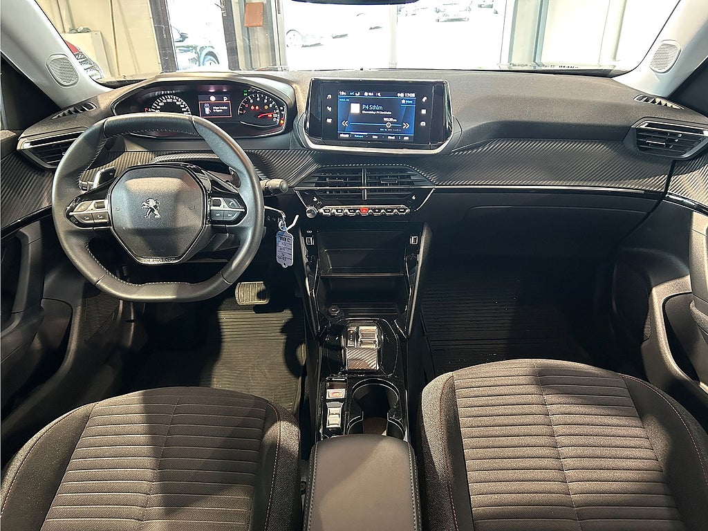 Bild på Peugeot 2008 Active Pack 1.2 PT 130hk Aut - CARPLAY, FARTÅLLARE