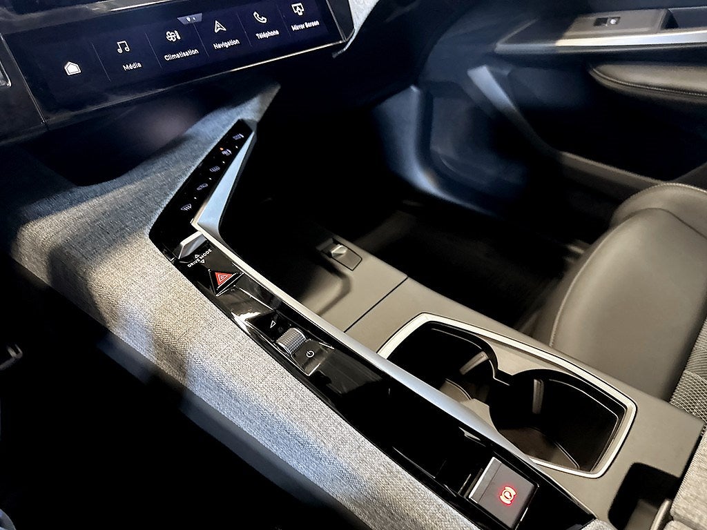 Bild på Peugeot 3008 GT Hybrid Aut - DEMO