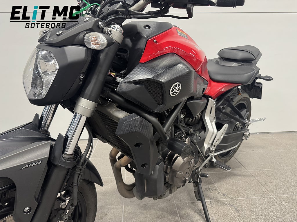 Yamaha MT-07 2014 - miniatyr 15