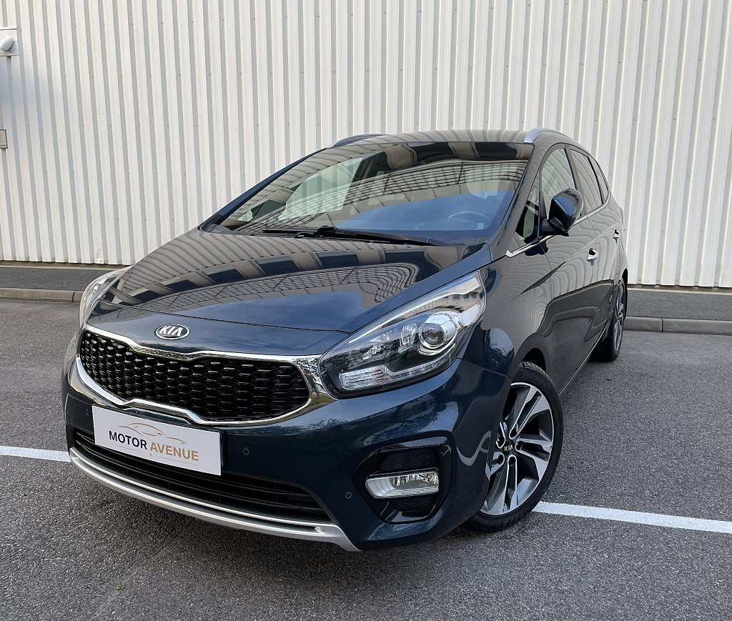 Kia Carens 1.7 141hk GLS 7-Sits Dragkrok Rattvärme CarPlay