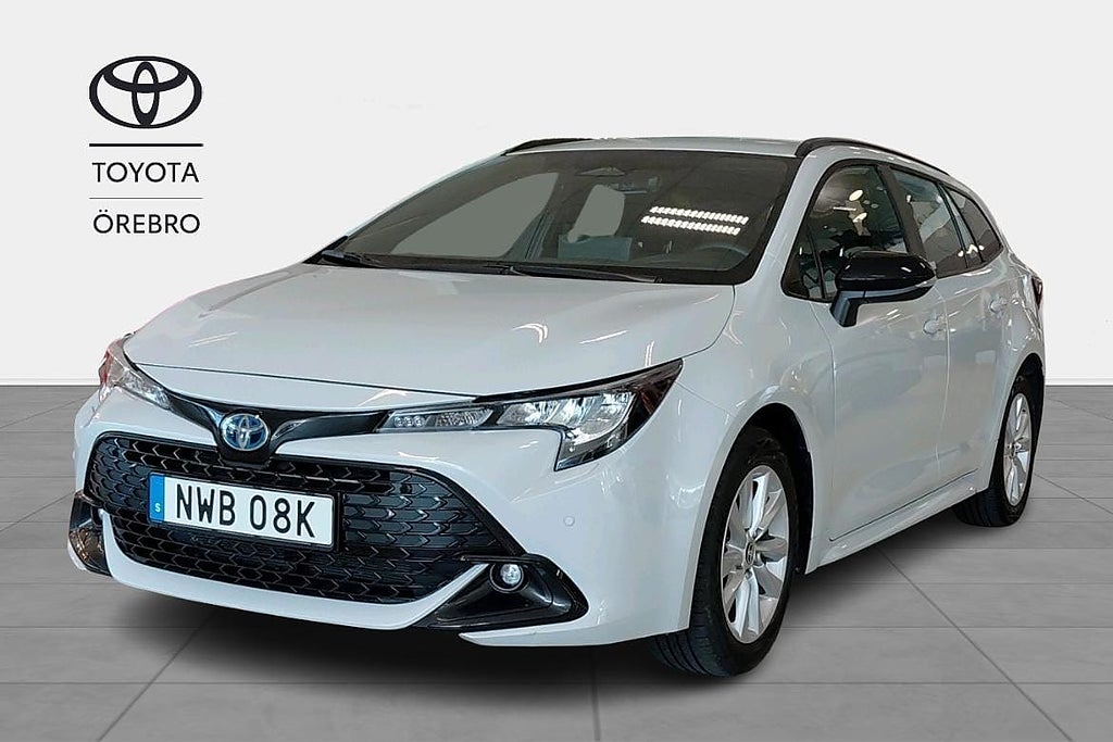 Toyota Corolla Touring Sports 1.8 Hybrid Active Plus Vinterhjul