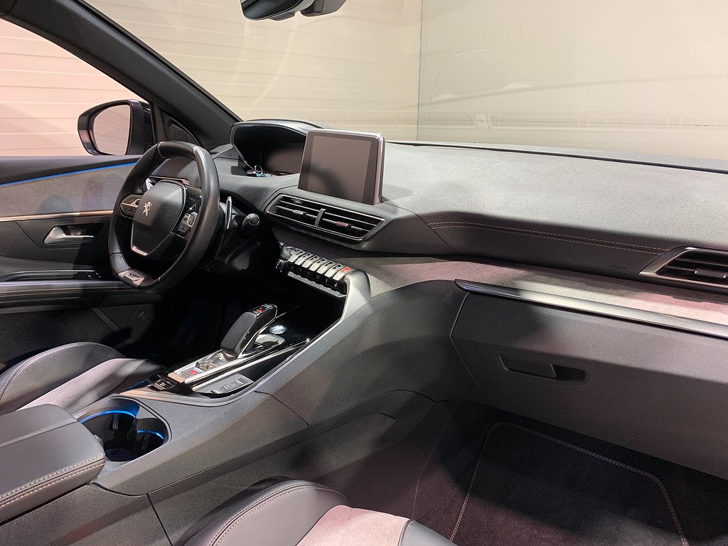 Peugeot 3008 Plug-In Hybrid 4WD EAT Euro 6 300hk GT | Kamera 2020