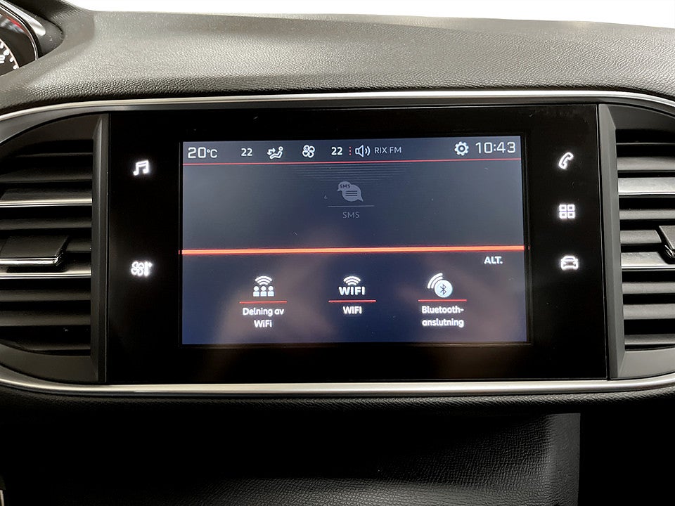 Bild på Peugeot 308 5D GT-Line 1.2 PT 130hk GLASTAK P-SENSORER 