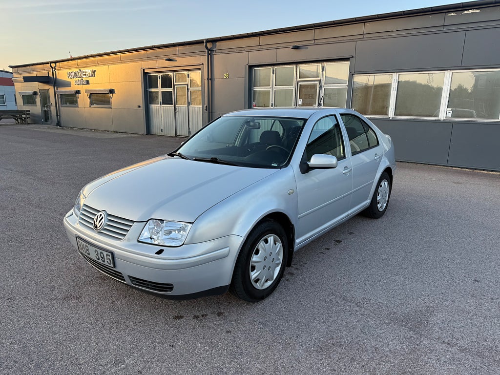 Volkswagen Bora 1.6 Trendline | SE-SKICK | NYSERVAD |