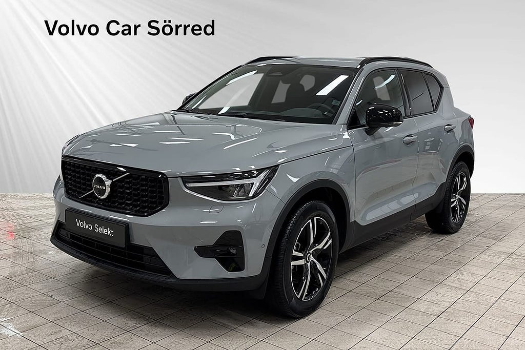 Volvo XC40 B3 FWD Bensin Plus Dark