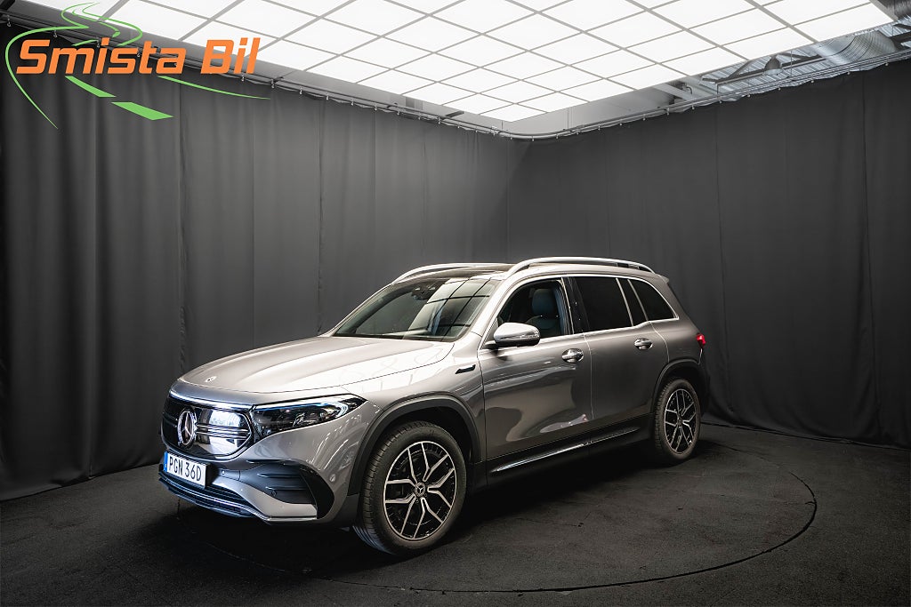 Mercedes-Benz EQB 300 4M AMG 7-sits PANO 360 HUD ELSTOLAR DISTRONIC+ MOMS