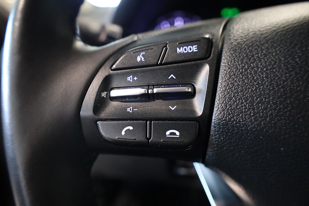 Hyundai i30 1.0 T-GDI DCT MHEV Essential Kamera Rattvärme Leasbar 2023