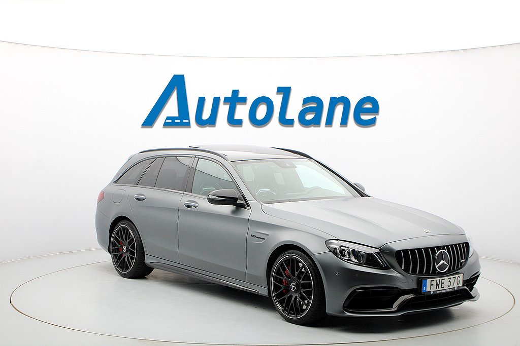 Mercedes-Benz AMG C63S, Kolfiber, Panorama, Skalstolar 510hk