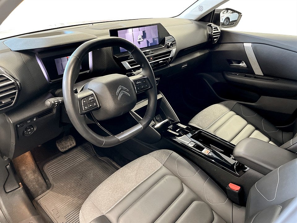 Bild på Citroën C4 Shine 1.2 PT 130hk Aut - B-KAMERA,HUD,NAV