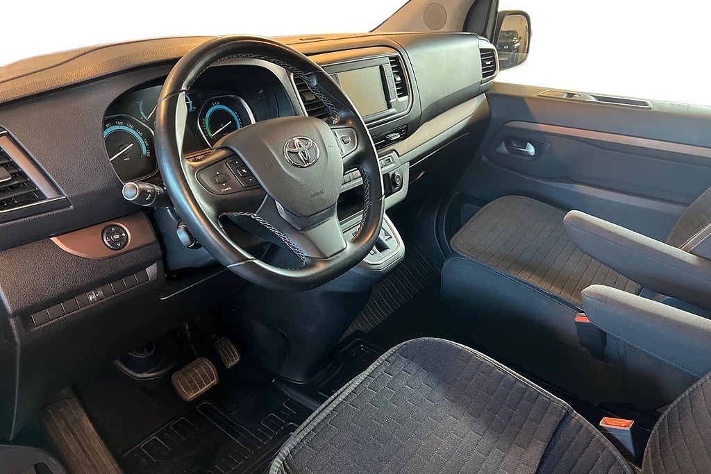 Toyota ProAce Verso Electric 75 kWh, 136hp, 2021