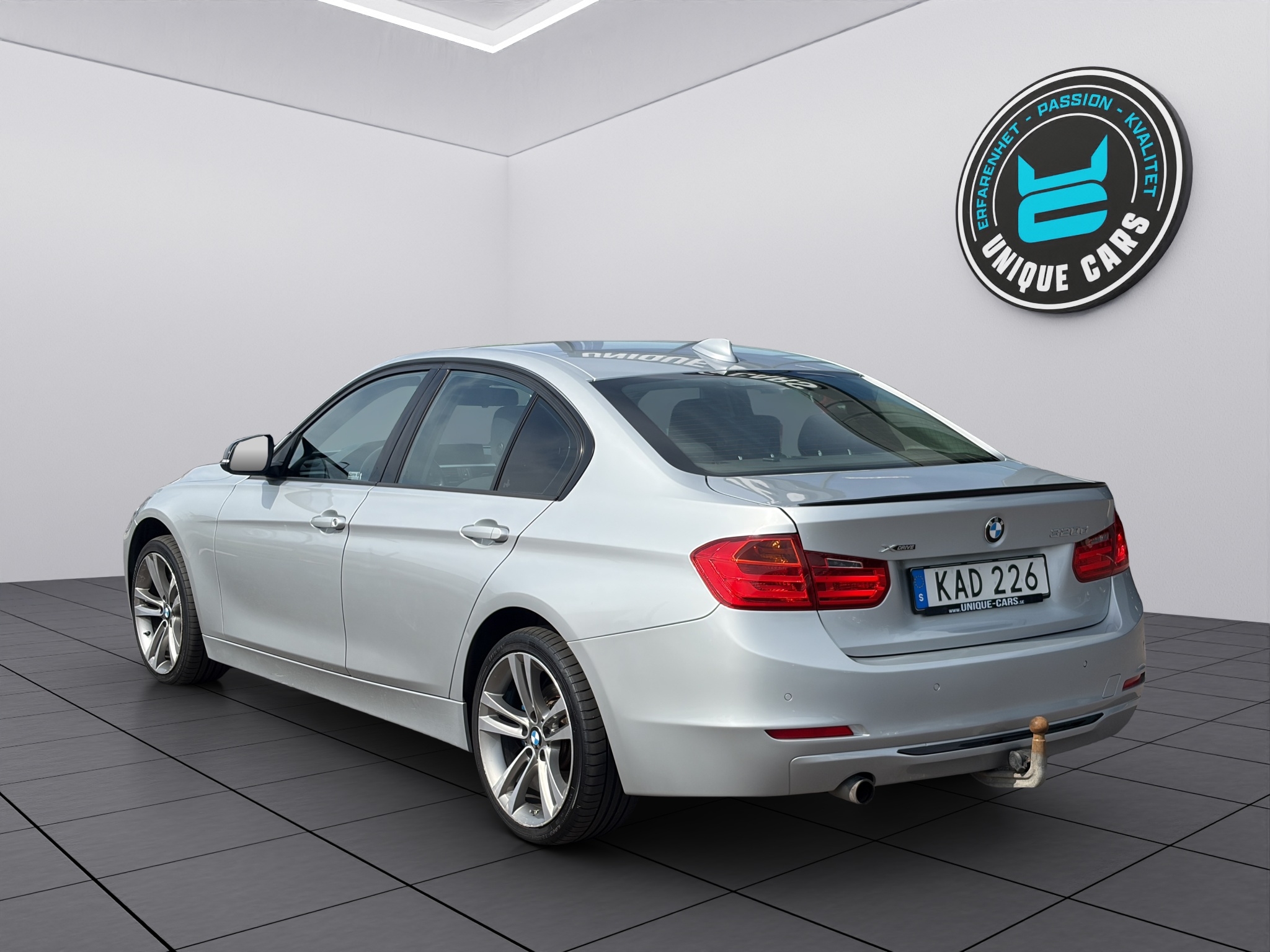 BMW 320 d xDrive Sedan 2015, bild 5/10