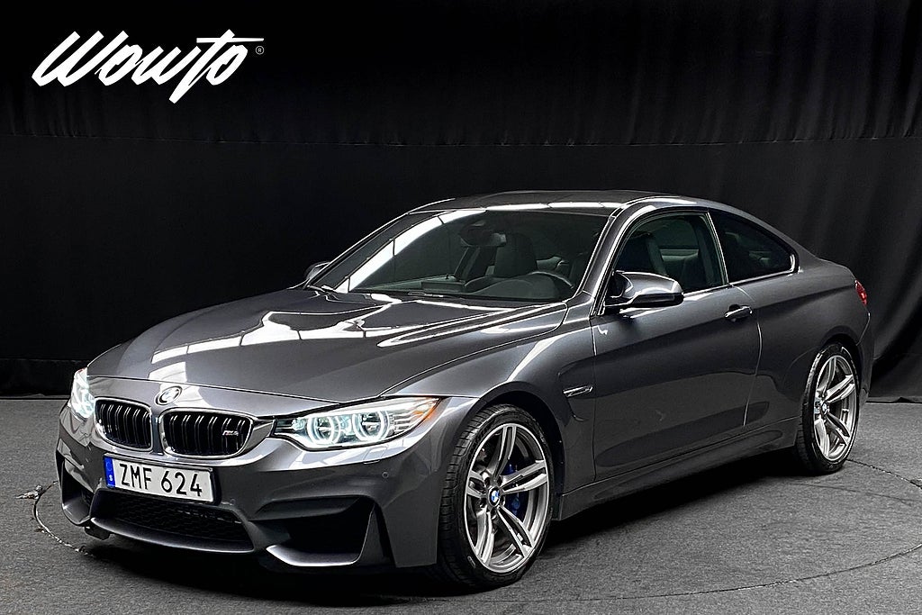 BMW M4 Coupé DCT 431HK / HuD / Navi / Keyless / Låga mil