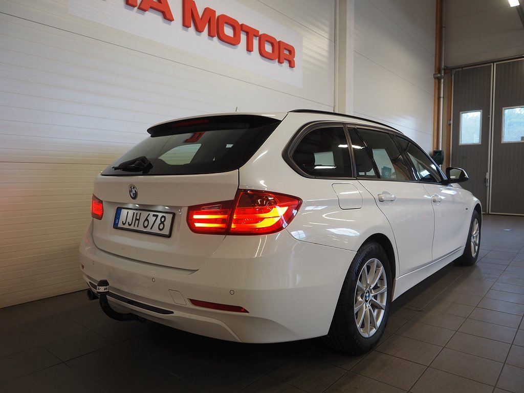 BMW 318 d 143hk Touring Steptronic Sport line Dragkrok 2015