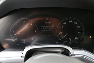 SUV Volkswagen Touareg 18 av 30