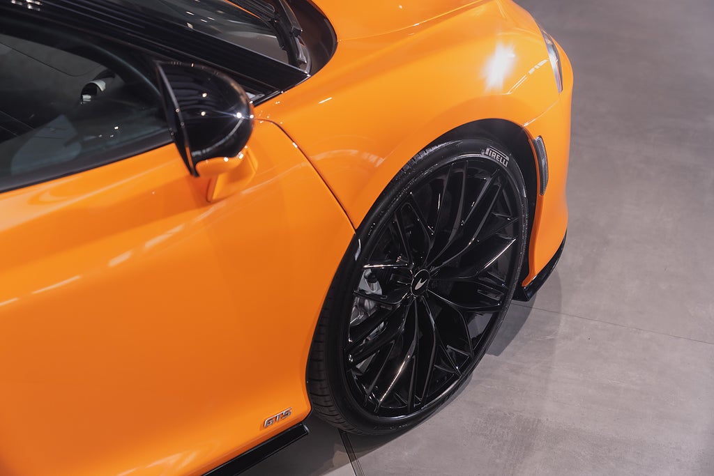 Gallery image 6 of 19